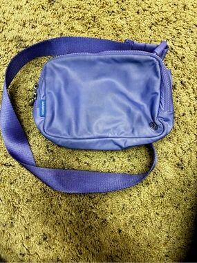 Lululemon Lavendar Crossbody Belt Bag 2L